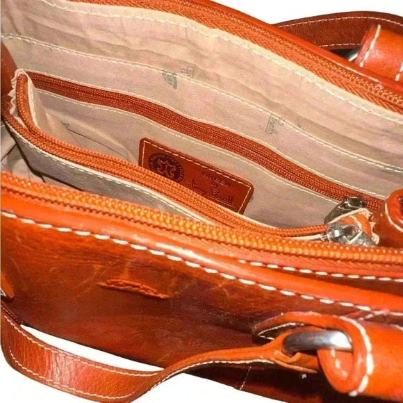 Green by Tony Perotti Italian women’s Leather Handbag – Classic Brown Tote Purse - Picture 8 of 9